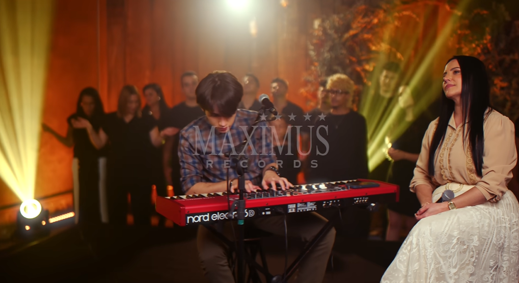 Lançamento – “Com a minha voz clamo ao Senhor (Salmo 142)” – Giselli Cristina e Nicolas Henrique – Maximus Records